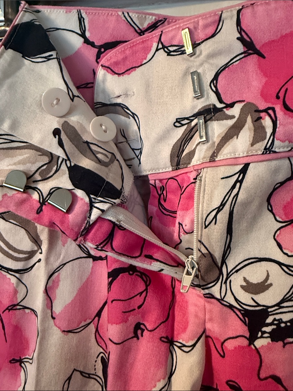 Cache Pink Floral Capris with Black & Gray Accents - Picture 4 of 7